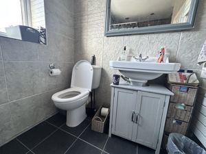 Photo 16- click for photo gallery